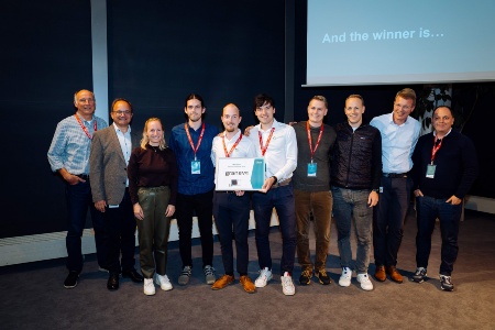 Winner-startup Granevo with the jury ©Infineon Austria 