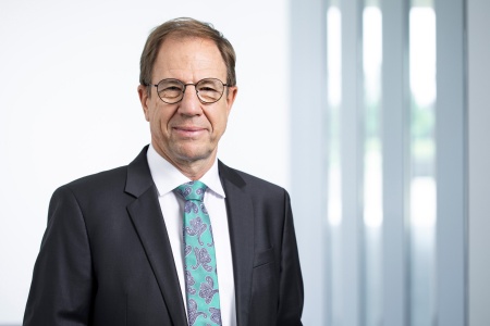 Dr. Reinhard Ploss, Chief Executive Officer (CEO)